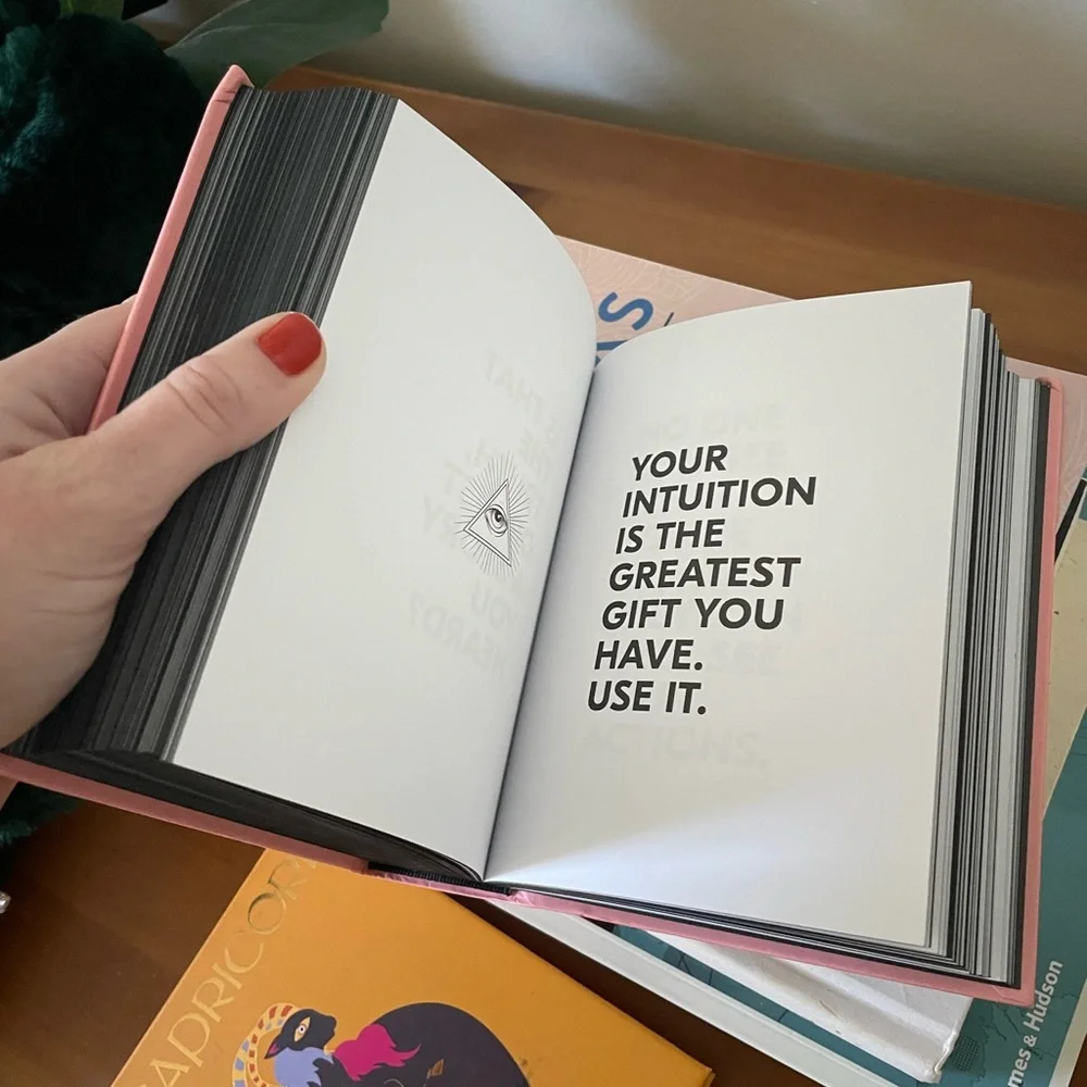 Daily Oracle Hardback Book